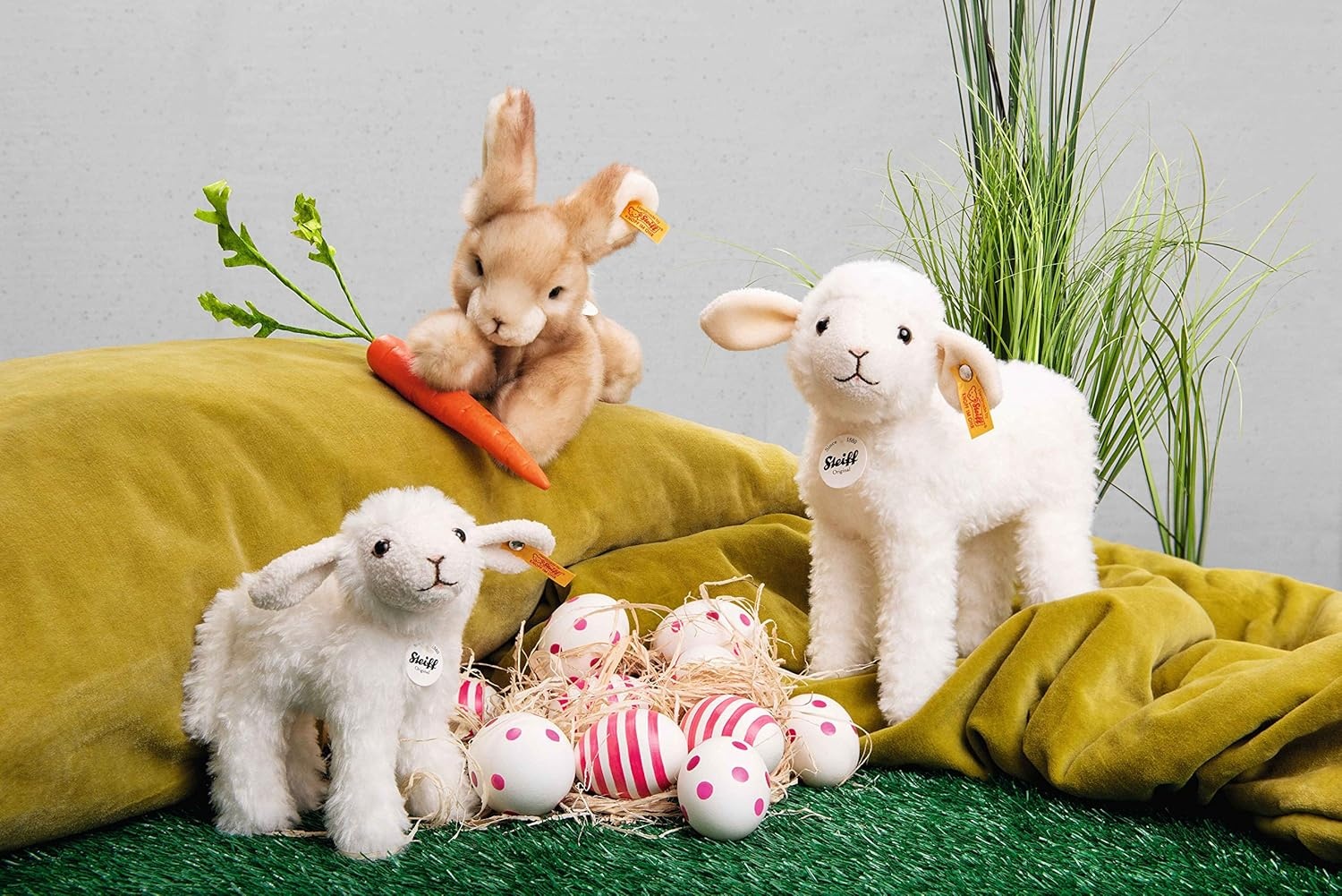 Steiff Anni Lamb 16 cm Cuddly Toy for Children Soft & Cuddly Washable Cream (074233)