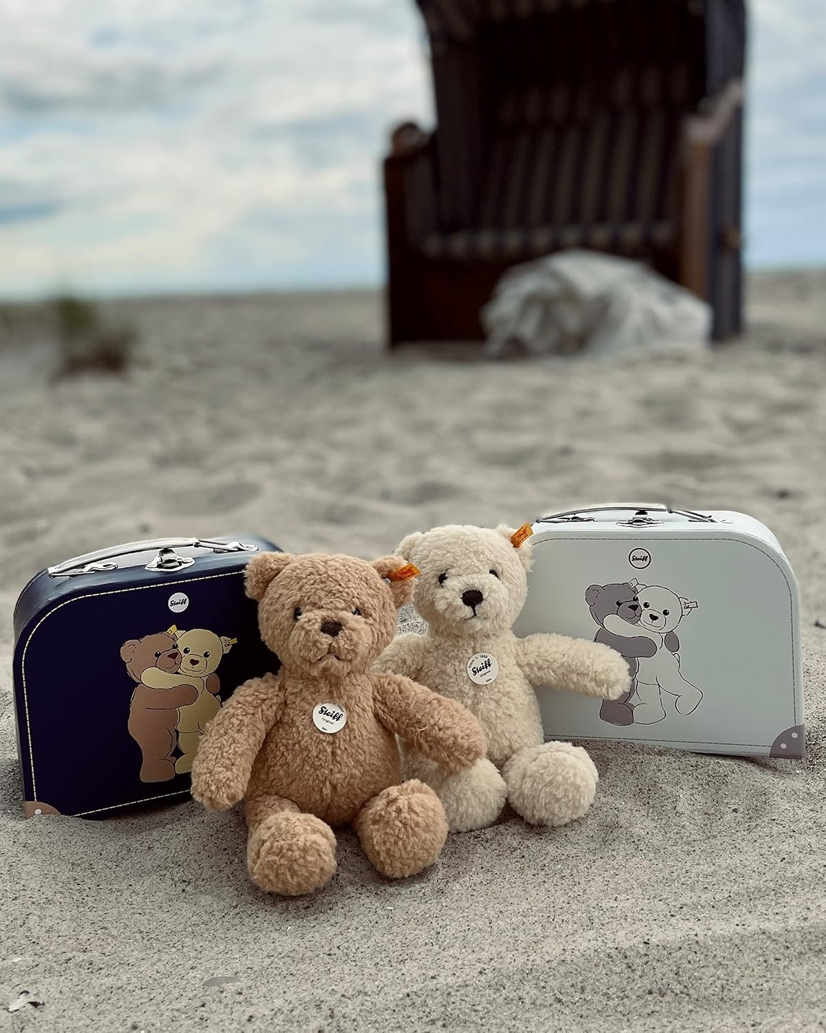 Steiff Ben Teddy Bear in Suitcase, Beige, Premium Stuffed Animal Plush – 2022 Amazon Exclusive, Small - view 5